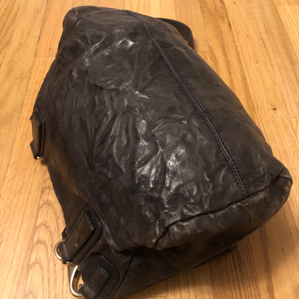 Givenchy Pandora Distressed Leather Medium Bag - Picture 5 of 8